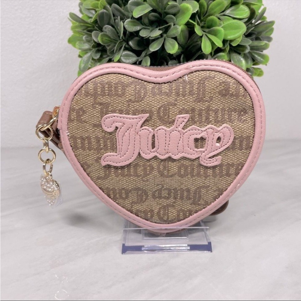 NWOT Juicy Couture Heart Logo Monogram‎ Wristlet Pouch Tan Pink Rhinestone Charm